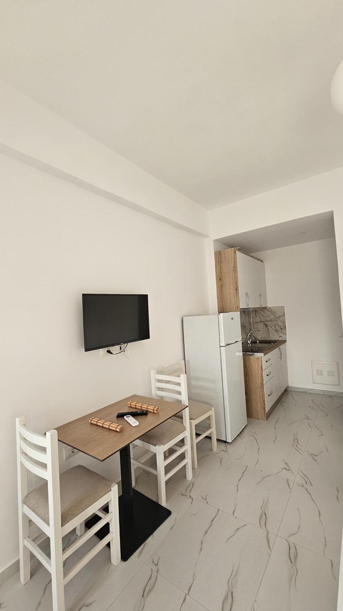 Vila Roan Vlore Luaran gambar