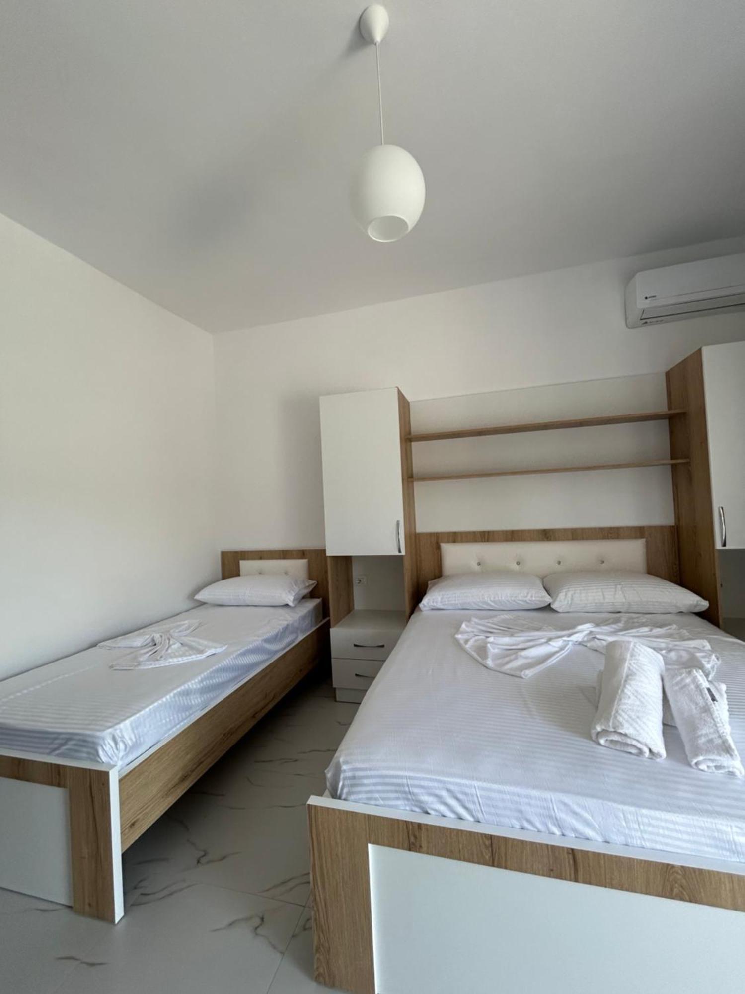 Vila Roan Vlore Luaran gambar