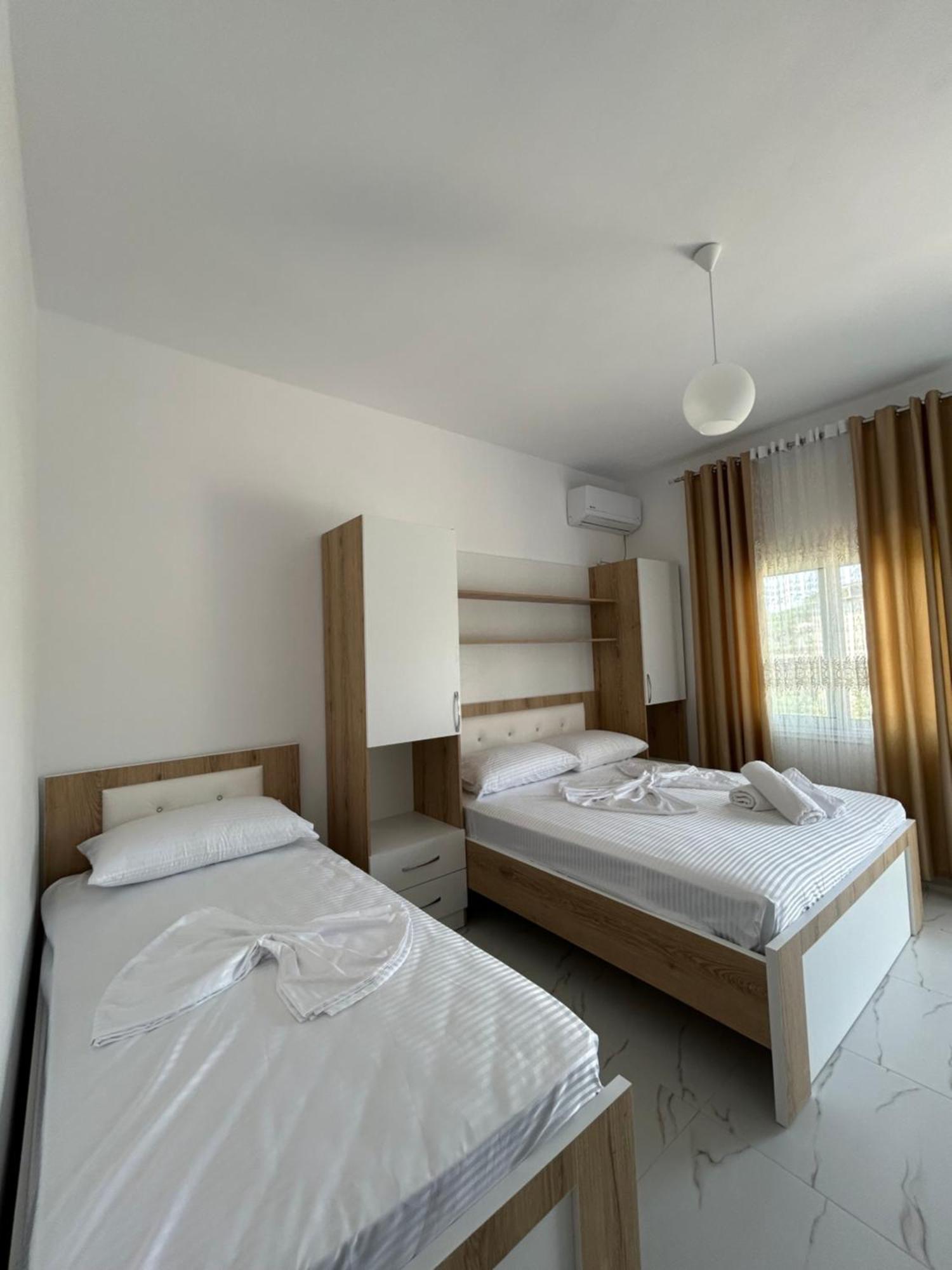 Vila Roan Vlore Luaran gambar