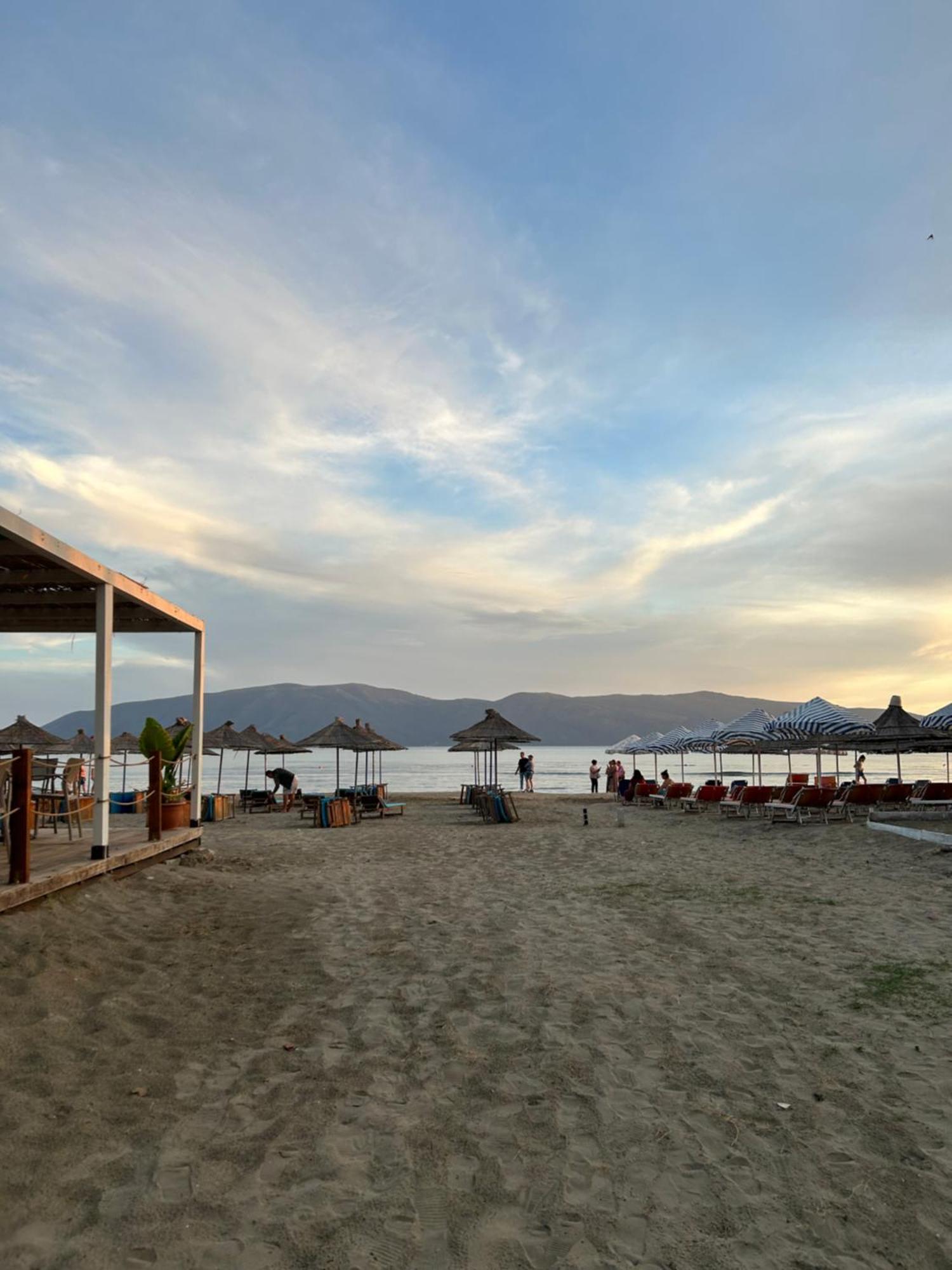 Vila Roan Vlore Luaran gambar