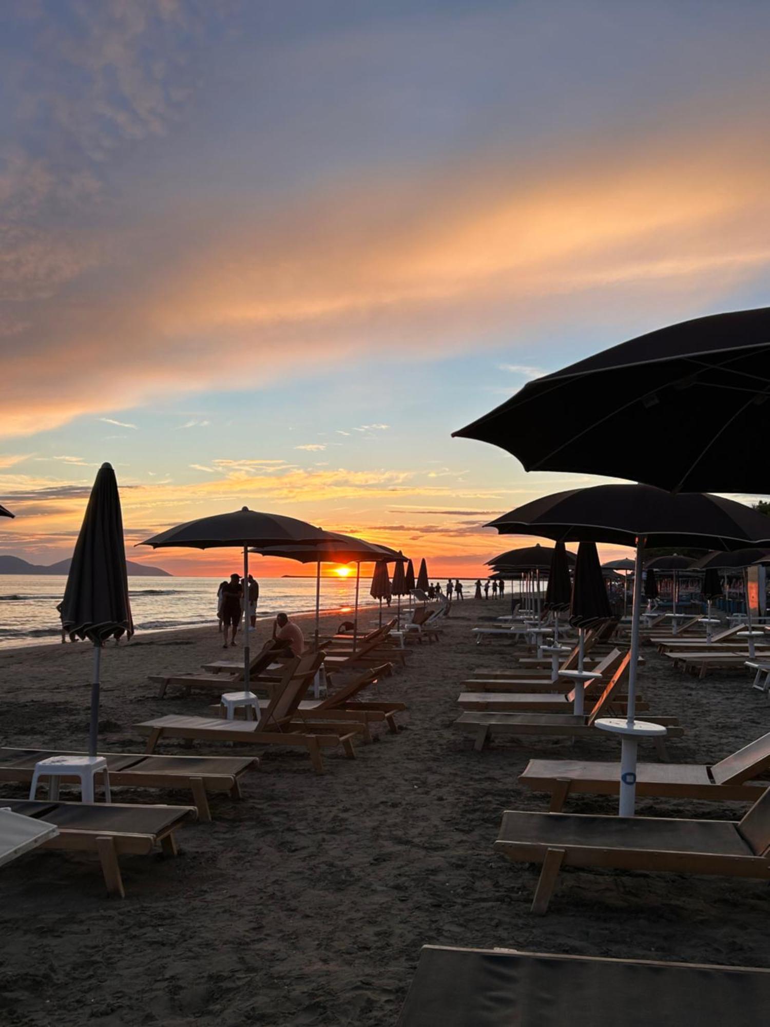 Vila Roan Vlore Luaran gambar